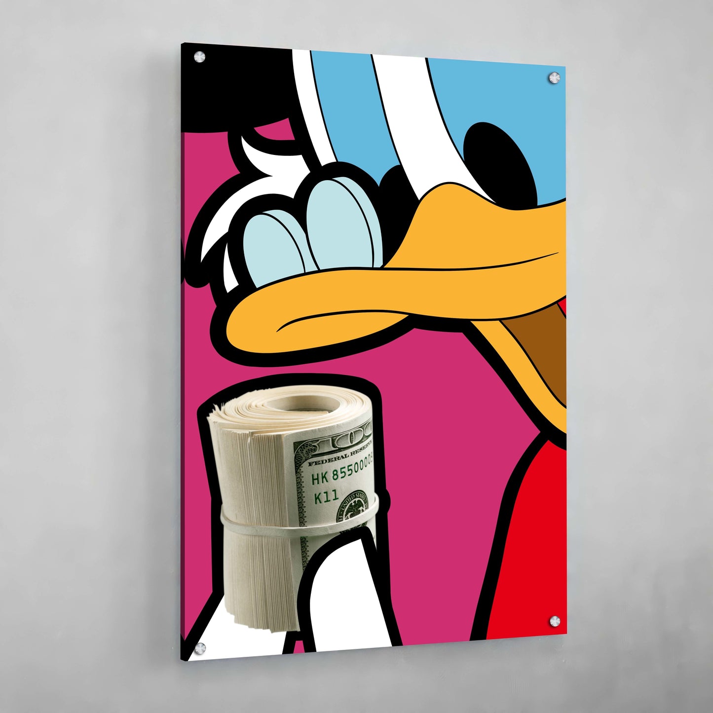 Cuadro Pop Art Donald Duck: Vibrante pintura de arte pop del Pato Donald sosteniendo un rollo de dinero.