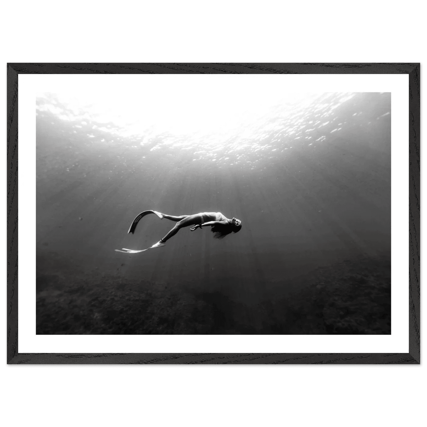 Cuadro Blanco y Negro Mujer Bajo el Agua - La Casa Del Cuadro