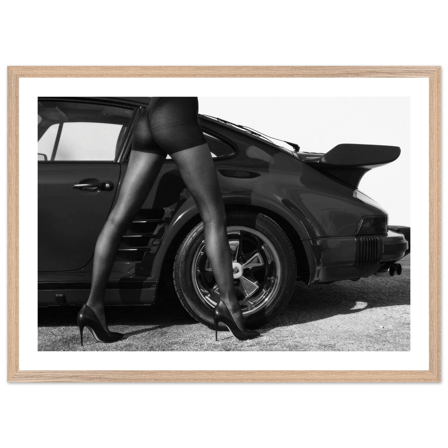Cuadro Blanco y Negro Porsche Elegante - La Casa Del Cuadro
