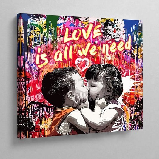 Cuadro Graffiti Love Is All We Need - La Casa Del Cuadro